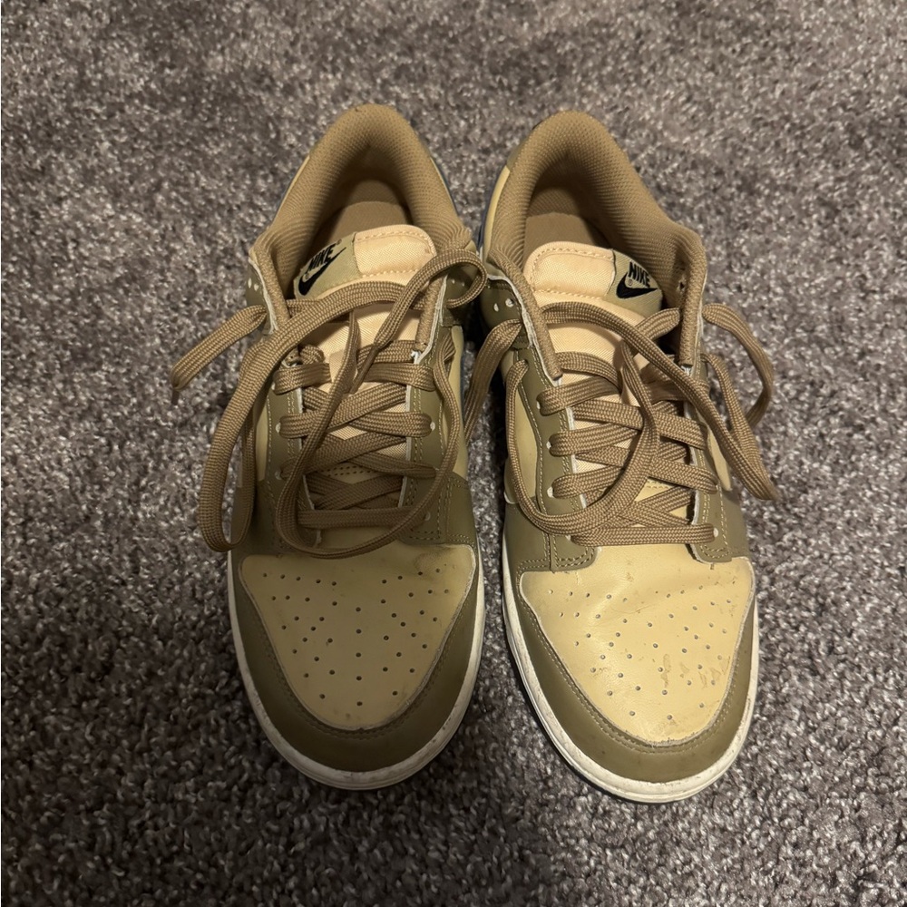 Women’s Nike Dunk Low